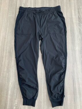 LULULEMON - Beyond the Studio Yoga Black Lounge Jogger Pants. Size 16